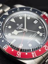 Thumbnail von Tudor Black Bay GMT 41mm GMT 79830RB Pepsi Unworn/New Condition Full Set 4-2026