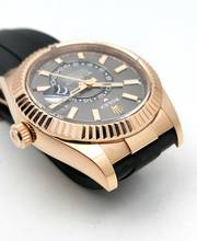 Thumbnail von Rolex Sky-Dweller 18 Kt. Rose gold like new 99,9% rhodium grey dial Full Set 2023 VAT free possible