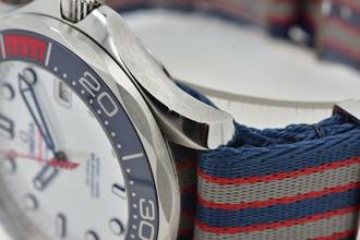  Omega Seamaster Diver 300 M Commanders Watch Limited James Bond 007 21232412004001 