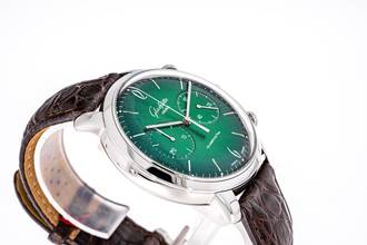 Thumbnail von Glashütte Original Sixties Chrono Green Annual Edition – 1-39-34-05-22-04 – like NEW – 07/2021 Full Set