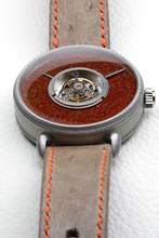 Thumbnail von JoshSeine Luzern Zentral-Tourbillon Dino Bone Unique Piece