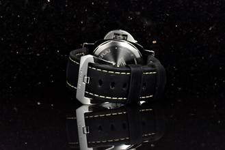 Thumbnail von Panerai Luminor Base 8 Days Giorni / 8 Days PAM00915 unpoliert Stahl 44MM - B&P 2020