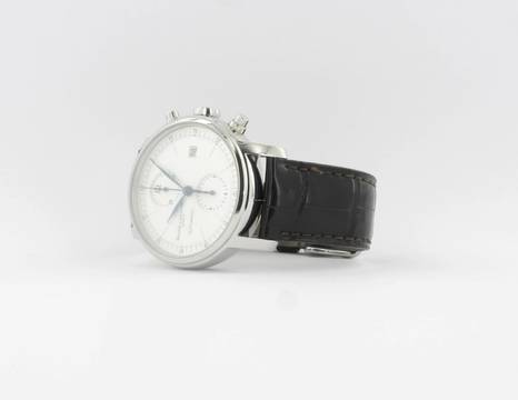  Baume & Mercier Classima Chronograph 