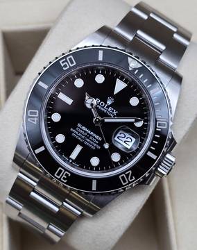  Rolex Submariner Date 126610LN Chronometer Like New Condition Full Set 10-2025 