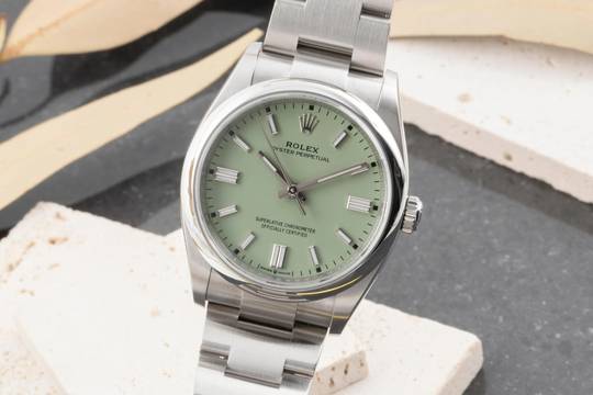  Rolex Oyster Perpetual 36 Pistachio Stahl Automatik Herrenuhr Ref. 126000 B&P 2025 
