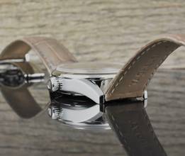 Thumbnail von TAG Heuer Carrera Lady Quarz 36mm Perlmutt / MOP Dial - Stahl - 2021