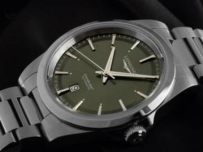  Longines Conquest Ref.L3.830.4.02.6 2025 Full Set Ungetragen 