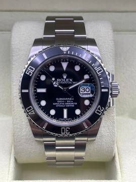  Rolex Submariner Date Black Dial 40mm Full Set with box and papers y.2013 top condition 