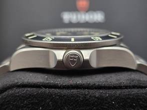 Thumbnail von Tudor Pelagos LHD M25610TNL-0001 Titanium 500M Chronometer + Complimentary strap Unworn/New Condition Full Set 6-2026