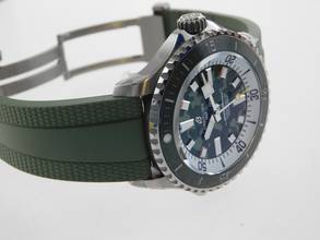 Thumbnail von Breitling Superocean Automatic 46 Super Diver Green Neu & ungetragen 10/2025 Full Set Garantie bis 29.10.2027