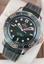  Omega Seamaster Diver 300 M 210.92.42.20.10.001 Bronsgold/Titanium Rubber Unworn/New Condition Full Set 4-2026 