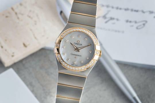  Omega Constellation Quartz Stahl / Gold Quarz MOP Ref. 123.25.27.60.55.003 895.1011 