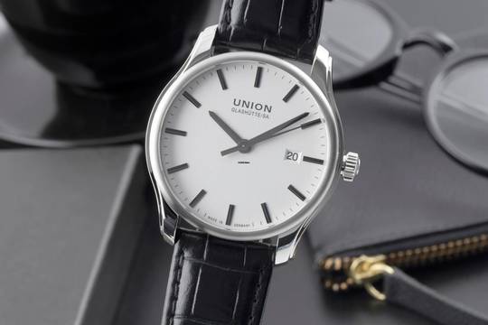  Union Glashütte Viro Datum Stahl Automatik Herrenuhr Ref. D001.407.A Box 
