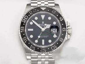 Rolex GMT-Master II 126710grnr 2024 Edelstahl Automatik Stahl Zweite Zeitzone Stainless Steel Black Dial Jubilé-band Chronometer Oyster 