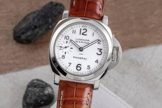  Panerai Luminor Marina Handaufzug Edelstahl Herrenuhr Ref: PAM00113 B&P 