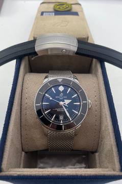 Breitling Superocean Ocean Culture Series B31 Automatic Breitling Super 44mm BLACK DIAL FULL SET WITH BOX AND PAPERS NEW year: 2025 - 2 STRAPS 