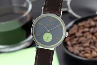 Thumbnail von NOMOS Tangente Super 30 Feldmausgrau Stahl Handaufzug Limited B&P 2004