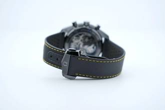 Thumbnail von Omega Speedmaster Dark Side Of The Moon Apollo 8 44mm - With Box And Papers - Unworn 31192443001001 2022