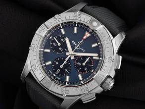 Thumbnail von Breitling Avenger B01 Ref.AB0146101C1X1 2025 Full Set Ungetragen Avenger B01 Green Dial Faltschließe