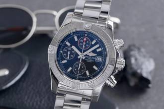  Breitling Avenger II 43 Chronograph Automatik Stahl Ref. A13381111B1A1 B&P 