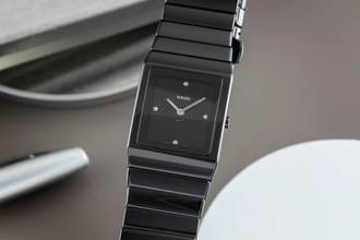  Rado Ceramica Diastar Ceramica High Tech Keramik Damenuhr Diamons Ref. R21702722 Box 
