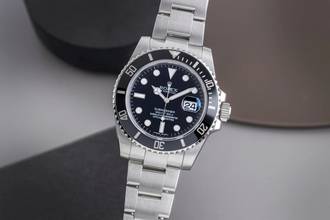  Rolex Submariner Date 40 Stahl Automatik Herrenuhr Ref. 116610LN B&P 2011 