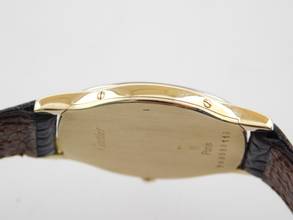 Thumbnail von Cartier Santos Dumont Arcade Paris Handaufzug 18 Karat Gelbgold mit Original Band und Schließe mit seltener 18 Karat Weißgoldlünette 24 x 31 mm Rarität