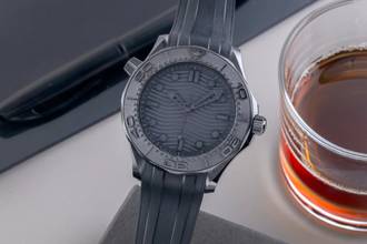  Omega Seamaster Diver 300 M Keramik Automatik 210.92.44.20.01.003 