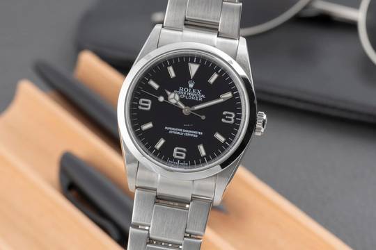  Rolex Explorer 36 Black Dial Oyster Edelstahl Automatik Ref. 114270 Y-Serie 