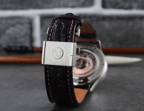 Thumbnail von Alexander Shorokhoff Happy Second Bordeaux Chronograph limitierte Serie von 50 Stück