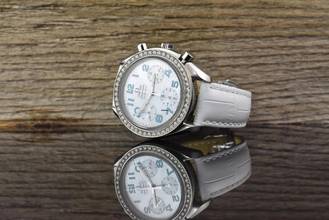  Omega Speedmaster Reduced Diamond Bezel / Mother of Pearl Dial Automatik - Full Set 