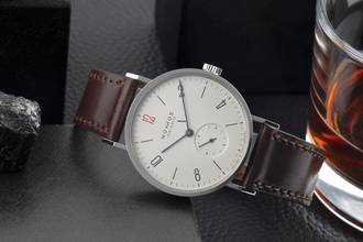 Thumbnail von NOMOS Tangente For Doctors without Borders Box & Papiere Limited Edition