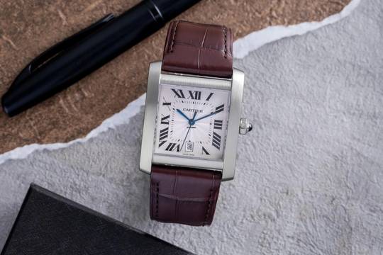  Cartier Tank Française Edelstahl Automatik Herrenuhr Ref. W5101755 B&P 2002 