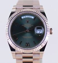 Thumbnail von Rolex Day-Date 40 40mm 18K Roségold Olive green Dial Presidentband Klassiker Fluted B+P