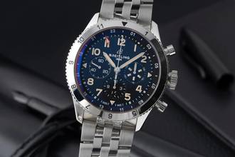  Breitling Super Avi B04 GMT 46 P-51 Mustang Stahl Ref. AB04453A1B1A1 B&P 2025 