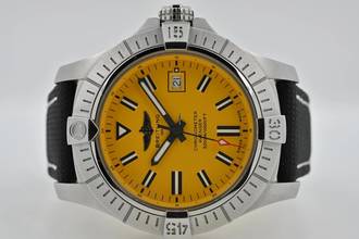  Breitling Avenger Seawolf 45 Gelb Yellow A17319 