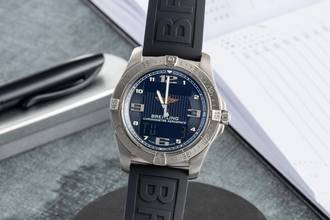  Breitling Aerospace Avantage Chronograph Titan Quarz Herrenuhr Ref. E79362 B&P 2011 