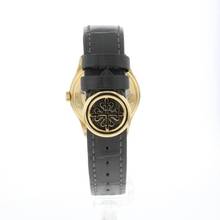 Thumbnail von Patek Philippe Annual Calendar Yellow Gold Grey Dial