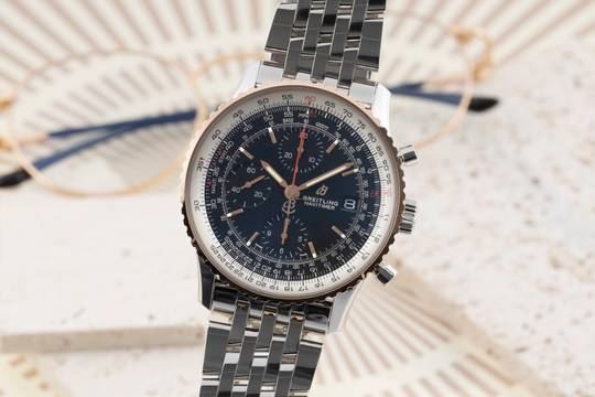  Breitling Navitimer Chronograph Stahl Gold Automatik U13324211B1A1 B&P 