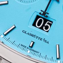 Thumbnail von Glashütte Original Seventies Chronograph Panoramadatum Chrono Panorama Discoblue – 1 of 100 – 1-37-02-10-02-70 – NEW – 22 Full Set