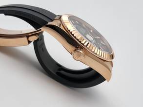 Thumbnail von Rolex Sky-Dweller 18 Kt. Rose gold unworn rhodium grey dial Full Set 2021 Austria