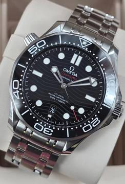  Omega Seamaster Diver 300 M 42mm 210.30.42.20.01.001 Black dial Steel Bracelet Unworn/New Condition Full Set 6-2026 