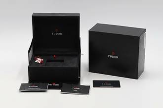 Thumbnail von Tudor Black Bay Pro Edelstahl Automatik Herrenuhr M79470-0002 B&P