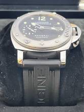 Thumbnail von Panerai Luminor Submersible FULL SET with Box and Papers +3 Bands in Top Condition