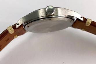 Thumbnail von Omega Classic Vintage Art Deco 35mm Black Gilt Dial Serviced