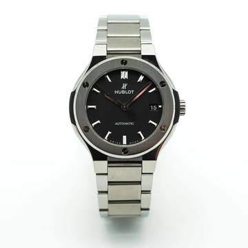  Hublot Classic Fusion Titanium 