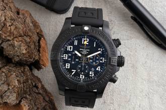Thumbnail von Breitling Avenger Hurricane Chronograph Automatik Ref XB017E4/BF29 B&P 2018