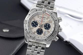  Breitling Chronomat 44 Airborne Chronograph Automatik Ref. AB01154G/G786 B&P 
