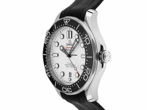  Omega Seamaster Diver 300 M Ref.210.30.42.20.04.001 2025 Full Set Ungetragen Seamaster Diver 300M Kautschuk Faltschließe 