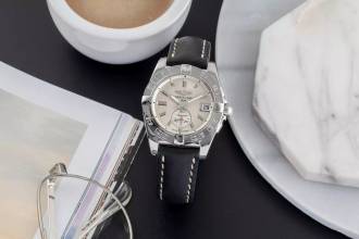  Breitling Galactic 36 Edelstahl Automatik Herrenuhr Ref. A37330 Klassiker 